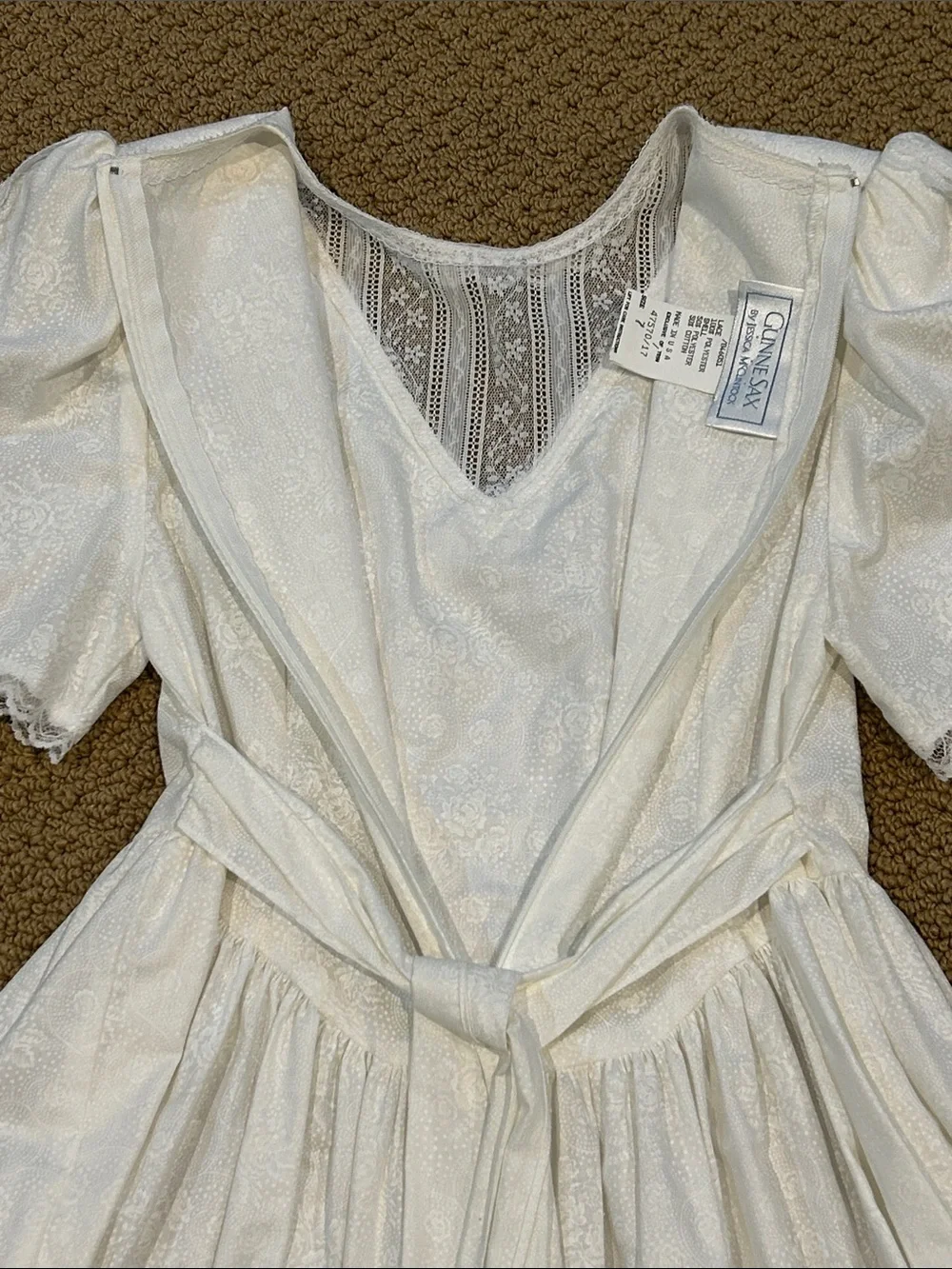 Vintage Gunne Sax Girls White Prairie Dress size 7 Floral Lace Ribbon Bow